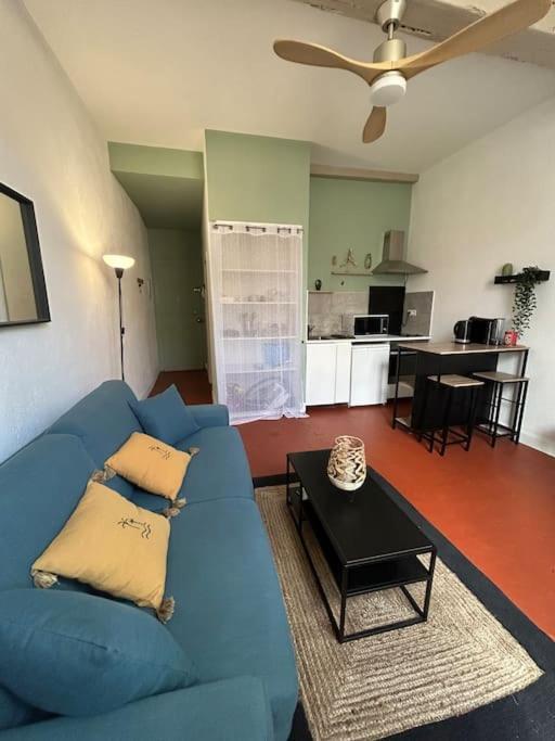 Le For'Home Arles Esterno foto